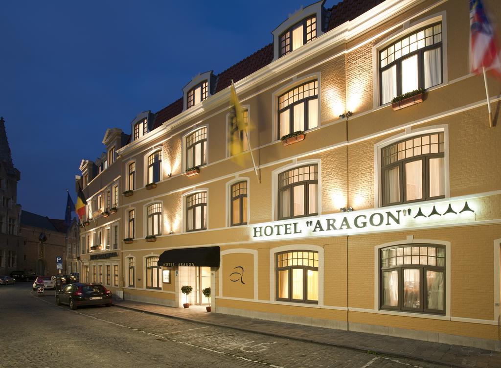 Отель Aragon Брюгге